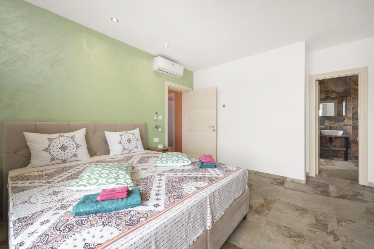 Villa Nur Pula Exterior foto